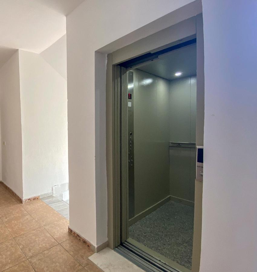 Apartamento The White Corner Durrës Exterior foto