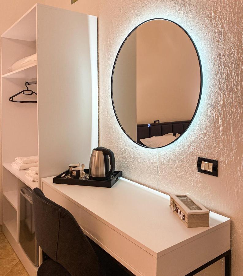 Apartamento The White Corner Durrës Exterior foto