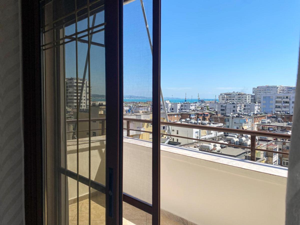 Apartamento The White Corner Durrës Exterior foto